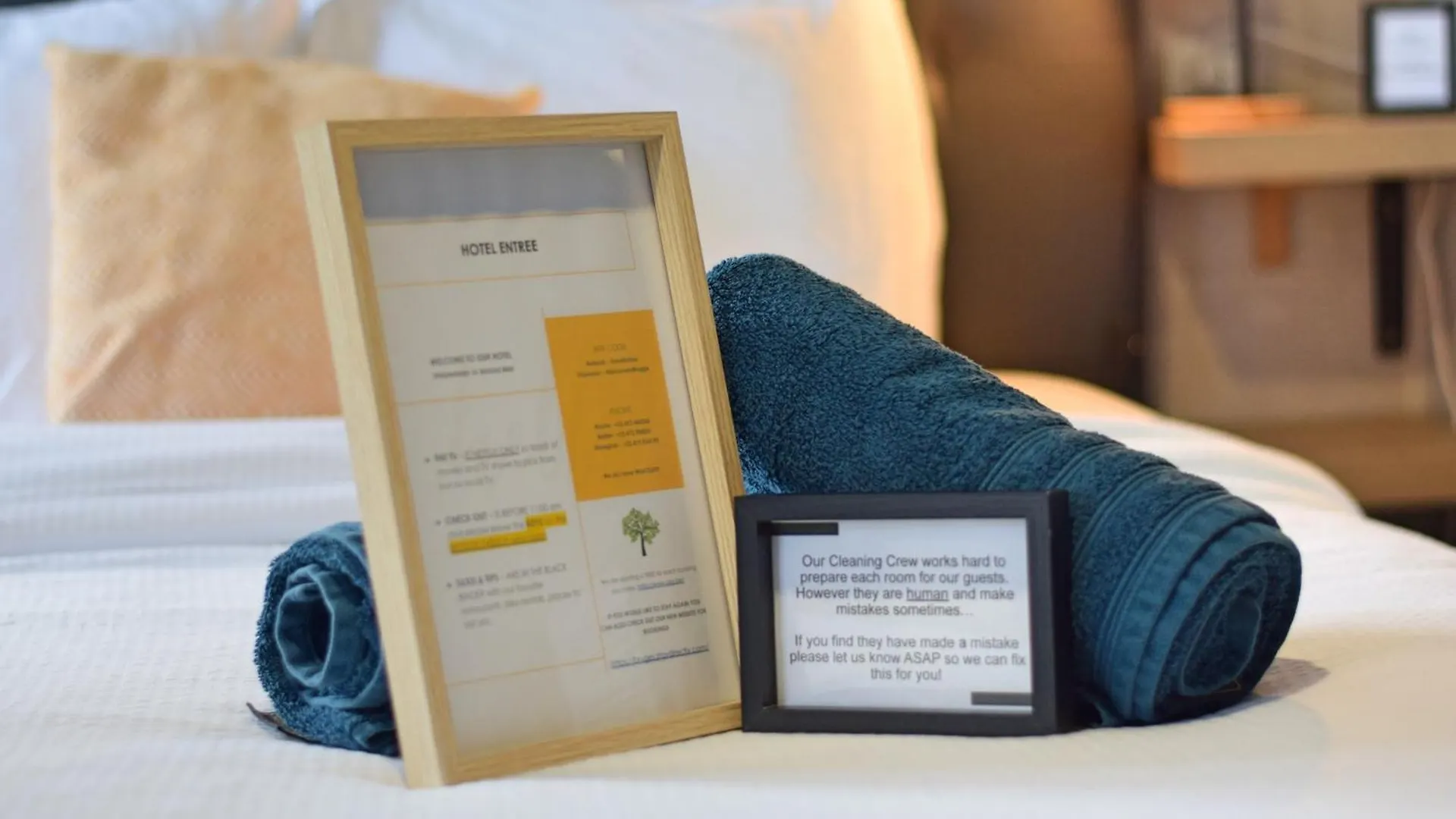 Hotel Entree - Canal View بروج 2*,  بلجيكا