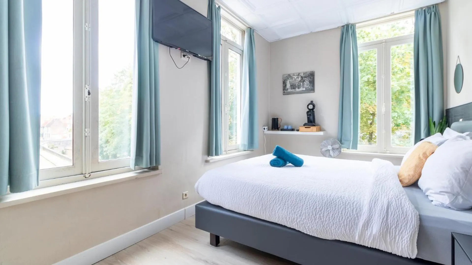 Hotel Entree - Canal View بروج