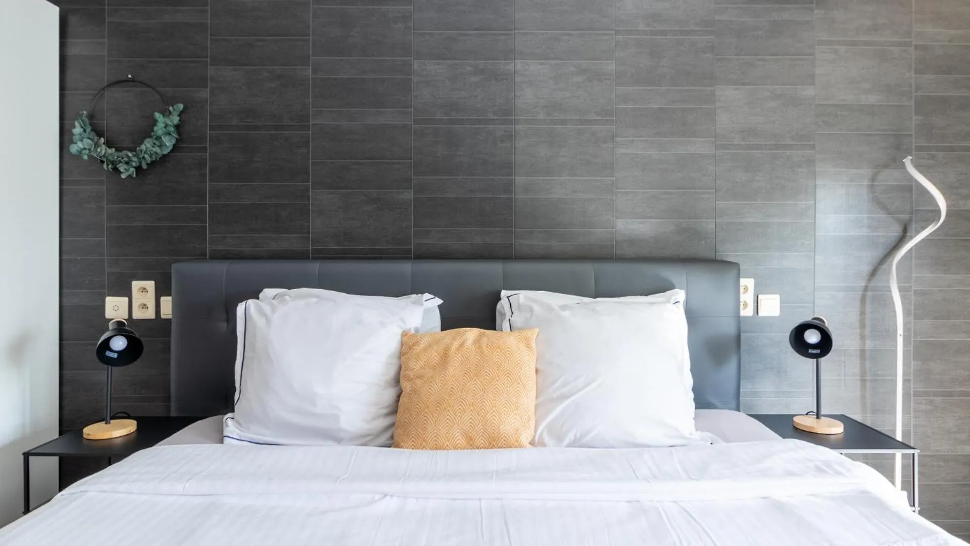 Hotel Entree - Canal View بروج