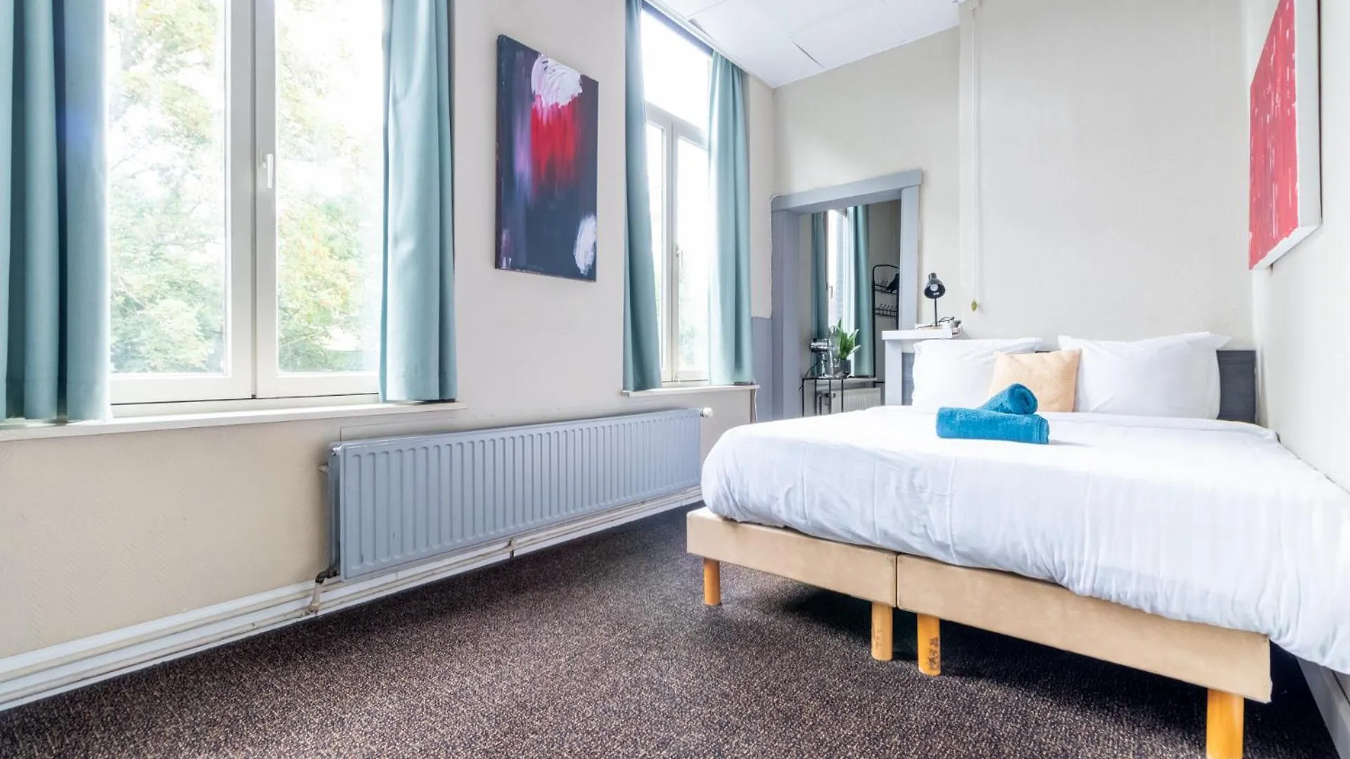 Hotel Entree - Canal View Bruges